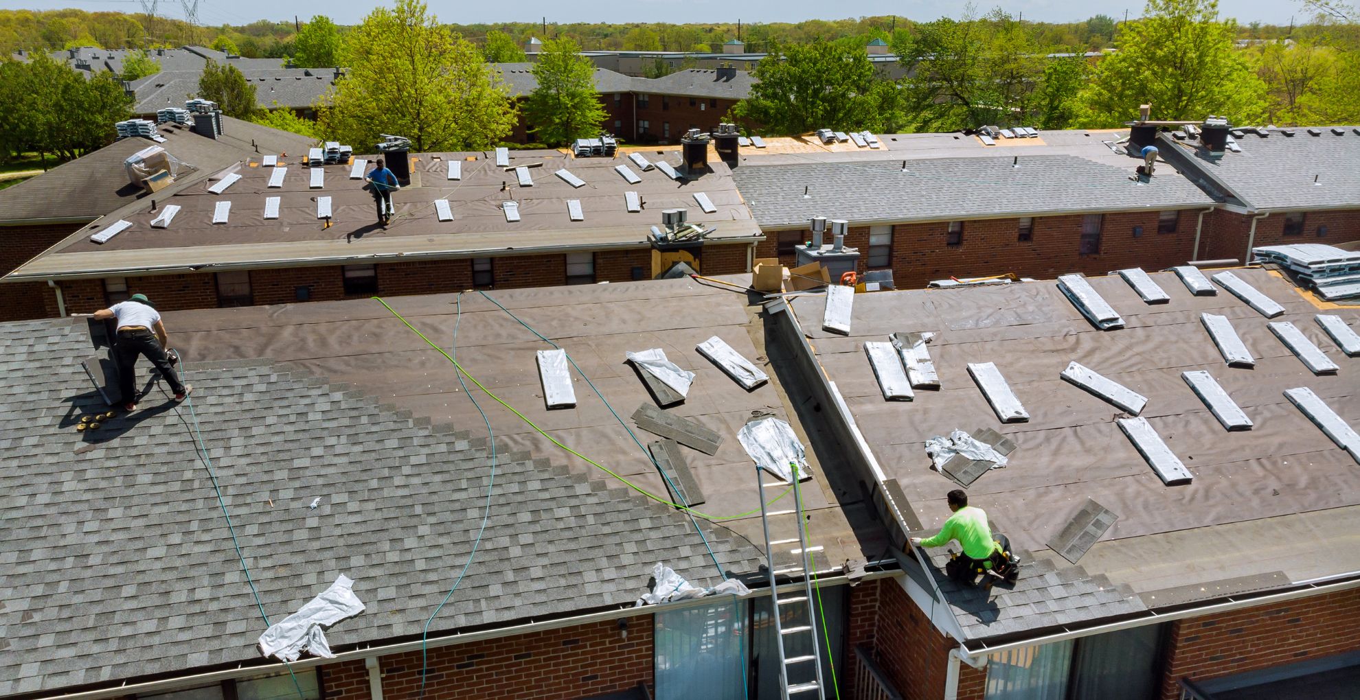 2025 Trends in Solar Shingles & Roof Integration